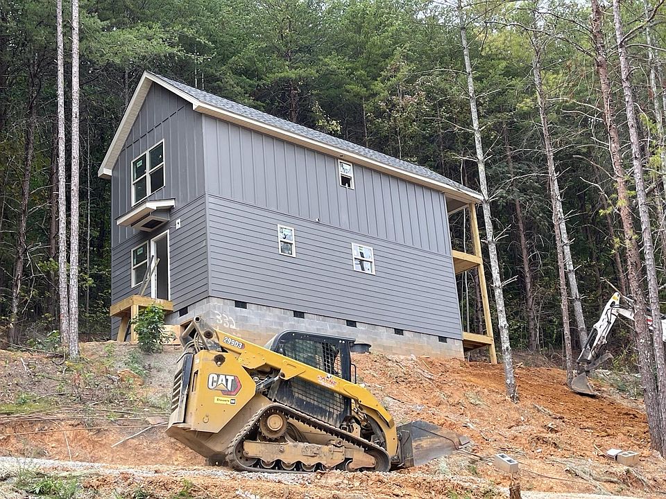 1st image of 332 Kellys Ferry Pl