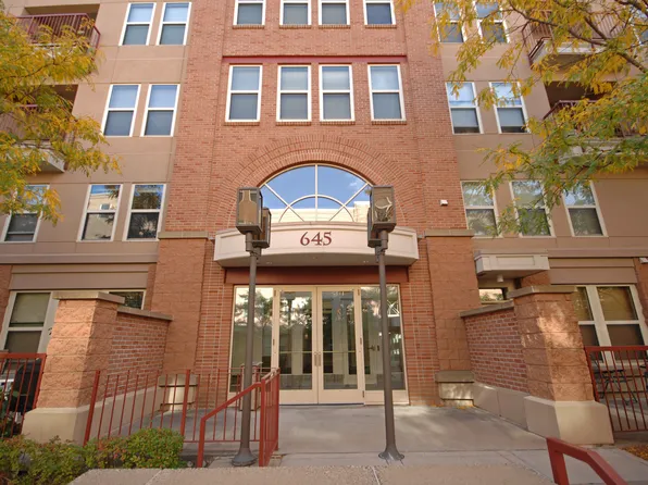 645 1st St N #306, Minneapolis, MN 55401