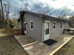 940 Jennelle Rd, Blacksburg, VA 24060