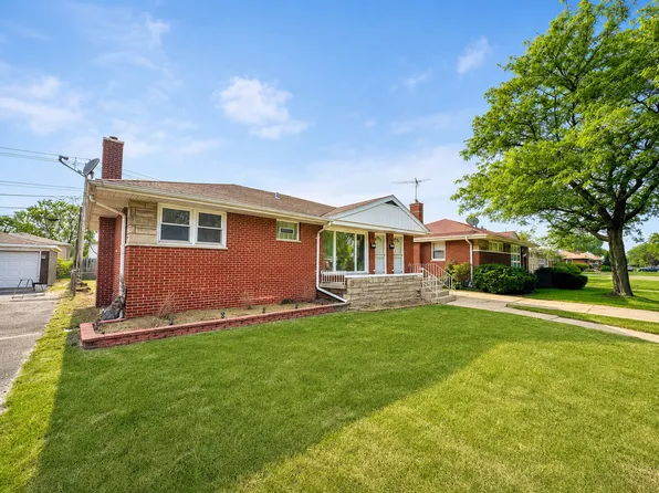 386 Clyde Ave, Calumet City, IL 60409