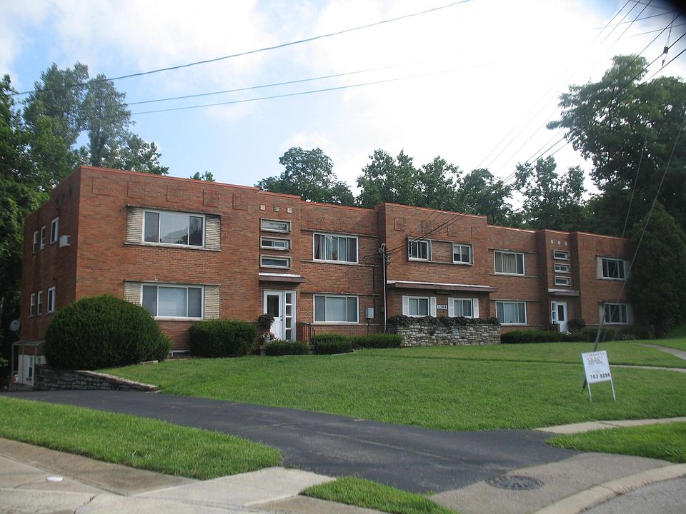 2nd image of 1394 Crotty Ct APT 9