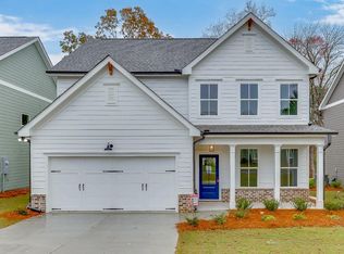 6040 Morrow Dr, Flowery Branch, GA 30542
