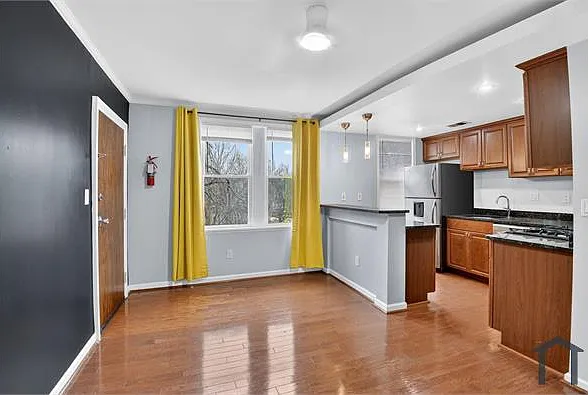 1364 Constitution Ave NE #1
