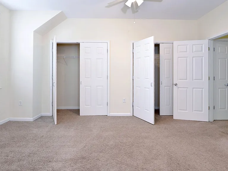 4345 New Town Ave #202 — Photo 8