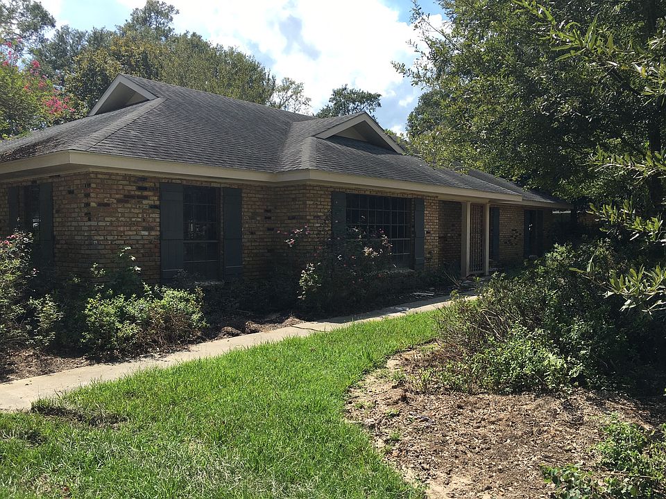 1st image of 8064 Hermitage Dr