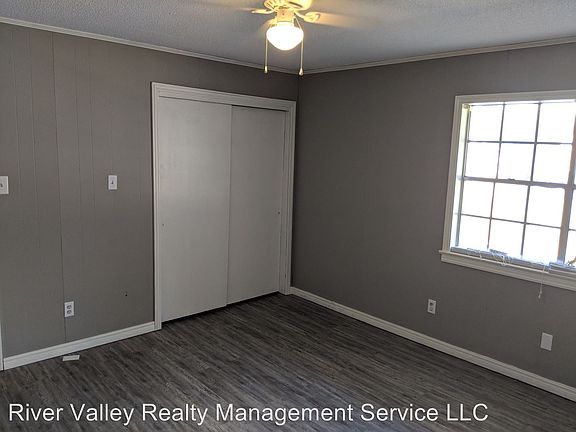 4th image of 1910 S El Paso Ave APT 9