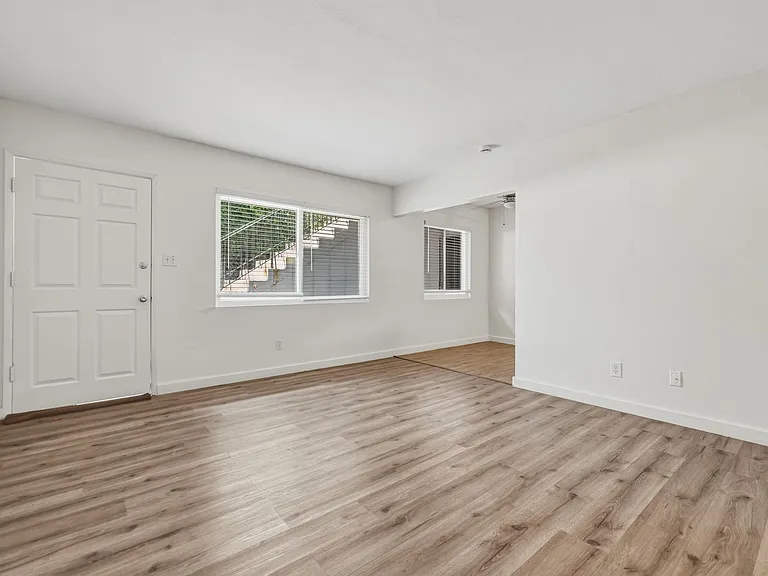 2424 24305 India Street 2429 2435.5 Kettner Blvd — Photo 1