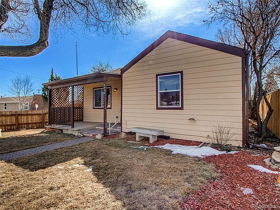 3rd image of 3450 W Alaska Pl
