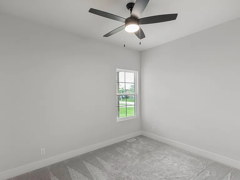 202 N 30th St #202 — Photo 14