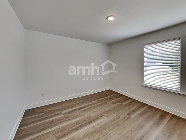 199 Sapling Way — Photo 17