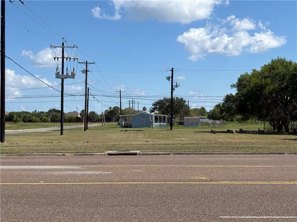 1111 Commercial St, Aransas Pass, TX 78336