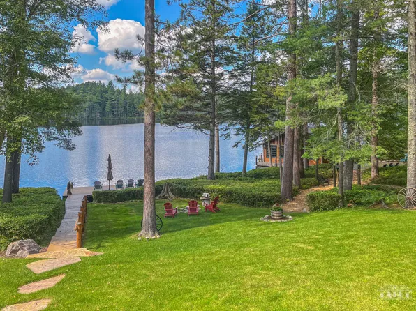 142 Tebbutt Rd, Rainbow Lake, NY 12976