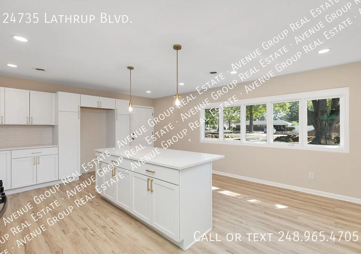 24735 Lathrup Blvd - Stunning Move-In Ranch — Photo 4