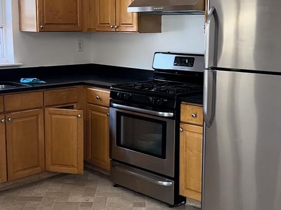 5th image of 1533 Ohm Ave #4