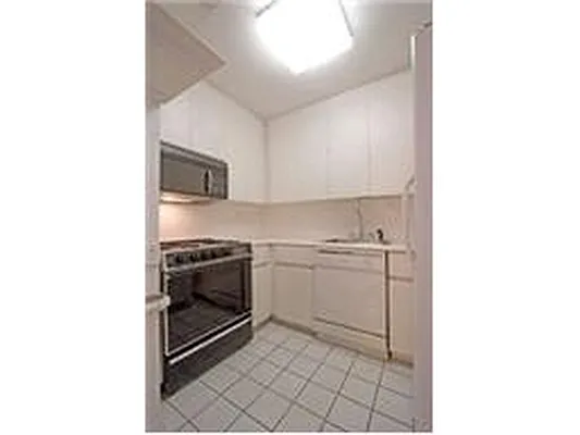 Rented by Douglas Elliman | media 5