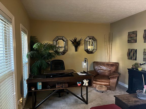 3rd image of 12727 Bay Run Ct
