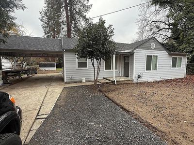 679 Sunset Way, Grants Pass, OR, 97527