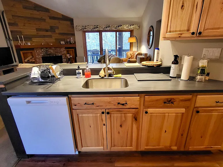 63 Riverfront Dr #225 — Photo 8