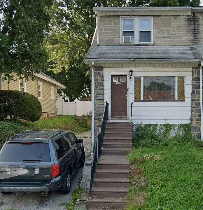 320 S Fairview Ave