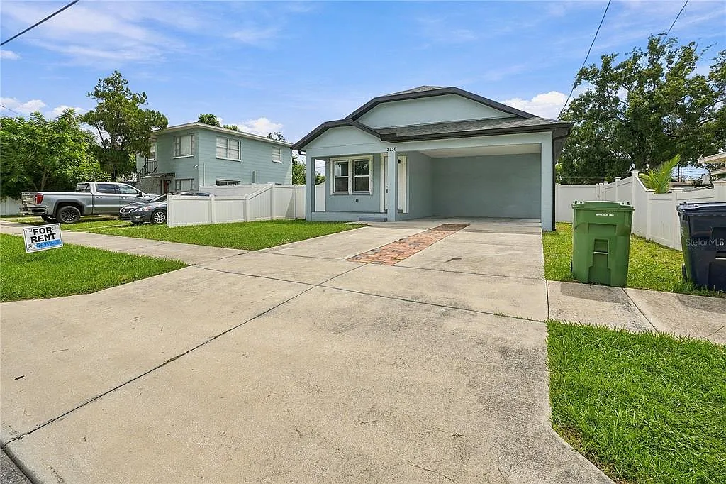 3 bed, 2.0 bath, 1432 sqft, $2,900 — Photo 3