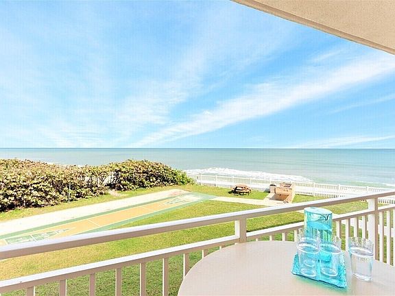 4th image of 975 Highway A1a #214