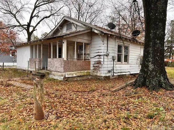 511 W Halliburton Ave, Dewitt, AR 72042