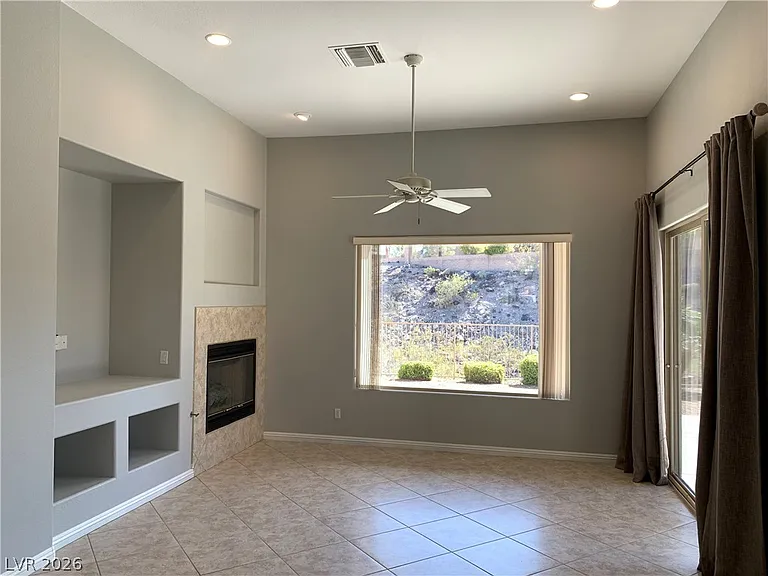 27 Plum Hollow Dr — Photo 11