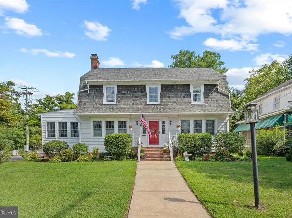 1 2nd St, Pocomoke City, MD 21851