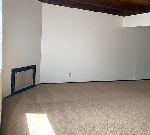 5th image of 7961 Bernay Dr