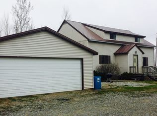17284 225th St, Grundy Center, IA 50638