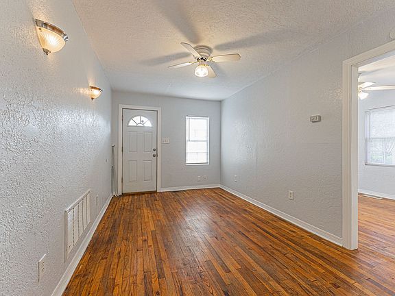 3rd image of 458 College Ave #6