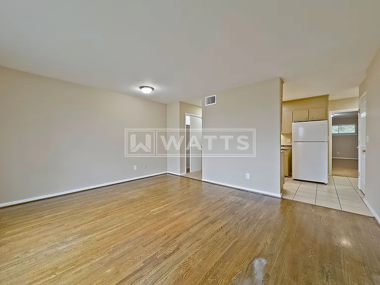 3833 12th Ct S — Photo 4