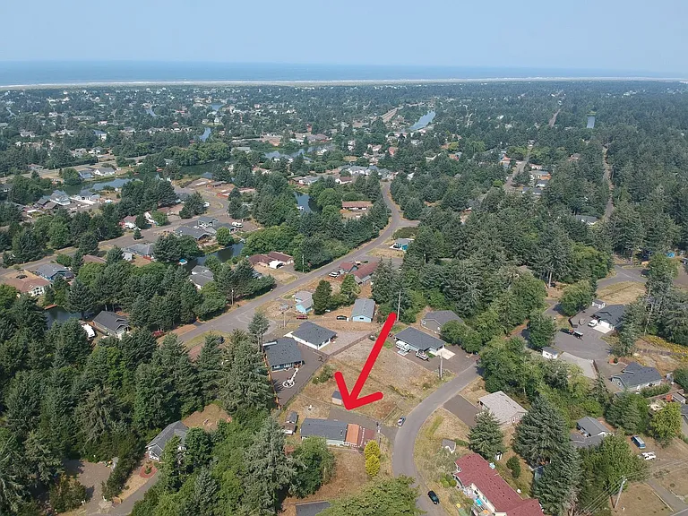 737 Wood Duck Ave SE — Photo 37