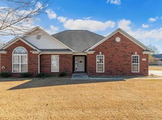 512 Wilson Mann Rd, Owens X Rds, AL 35763