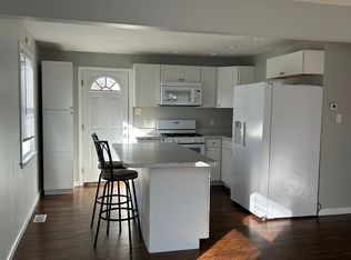 237 Country Club Rd, New Britain, CT 06053