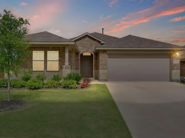 5912 Piedrosa Ct, Denton, TX 76226