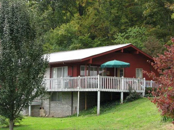 167 Natural Springs Dr, Murphy, NC 28906