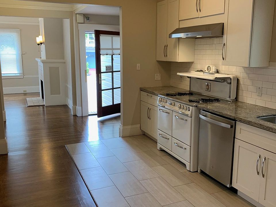 1st image of 876 44th Ave #876