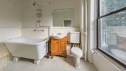 Rented by Garfield Realty 