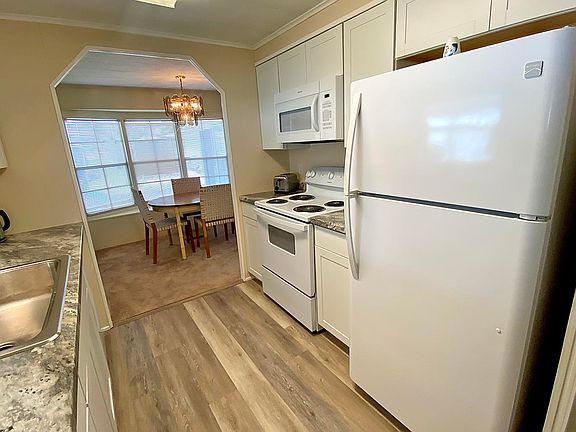 4th image of 14406 Spyglass St #18