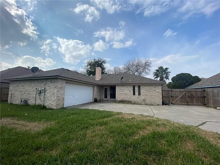 2363 Willow Dr — Photo 9
