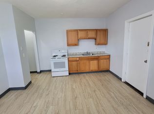 464 Wethersfield Ave APT 3S, Hartford, CT 06114