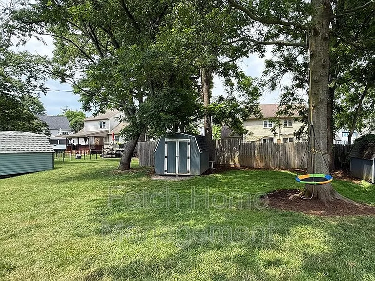55 Beech Ln — Photo 24