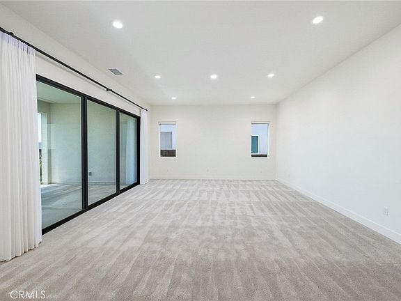5th image of 20732 W Bluebird Ct