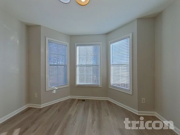 4th image of 38 Stonemont Ct