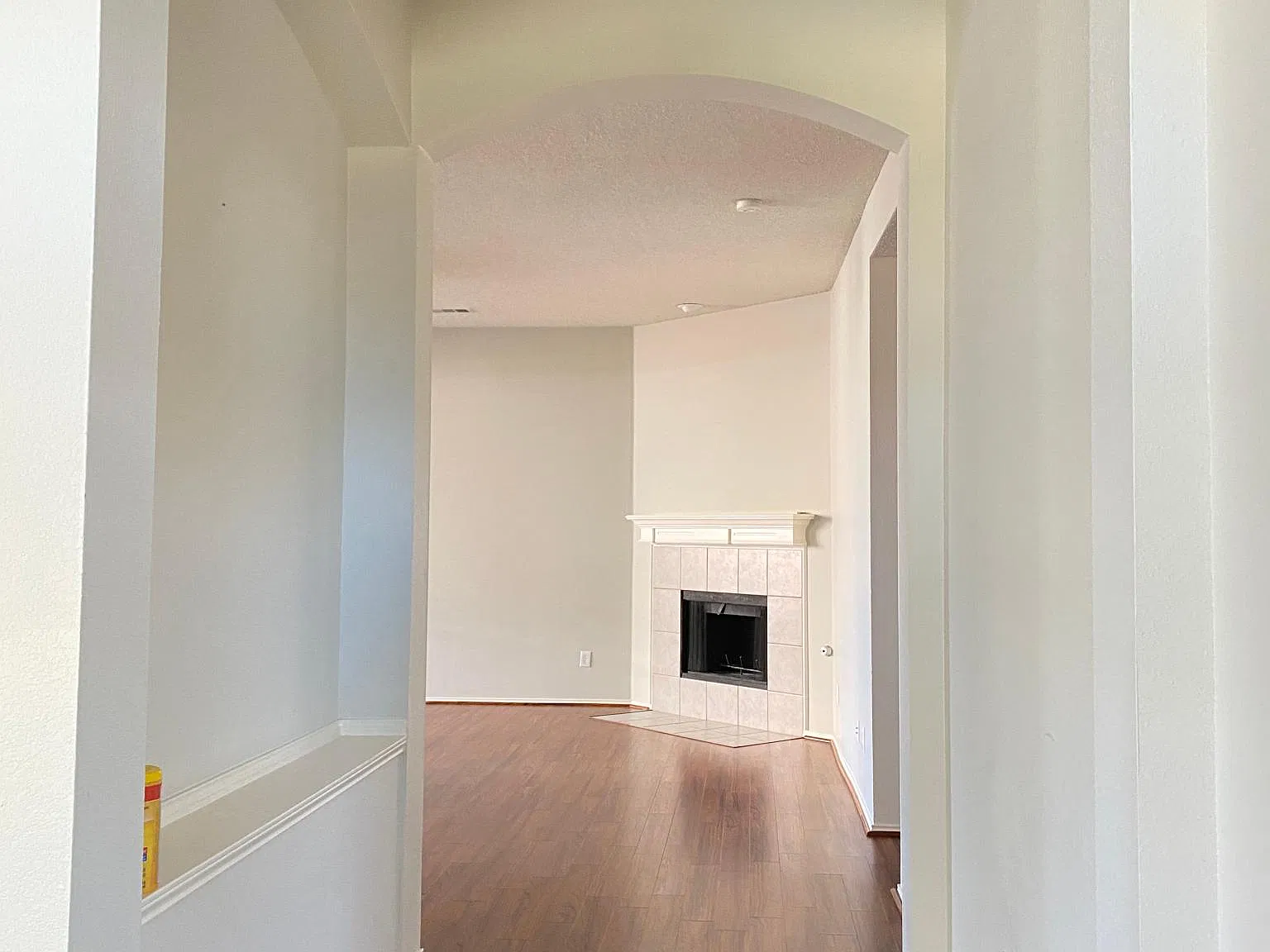 4 bed, 2209 sqft, $2,700 — Photo 4