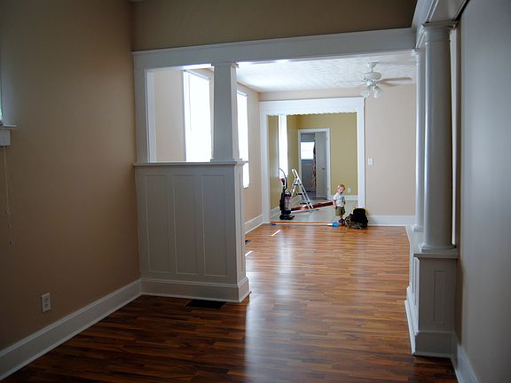 2nd image of 1612 Woodlawn Ave