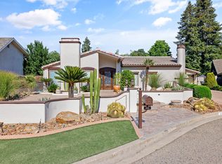 410 N Powell Ct, Visalia, CA 93291