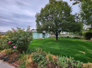 2812 SW Pumice Pl, Redmond, OR 97756