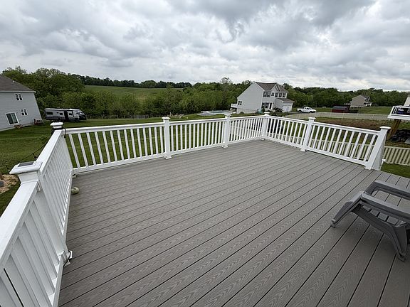 2nd image of 287 Paradise View Dr